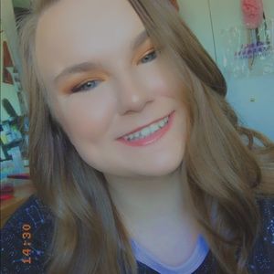 Meet your Posher, Erica